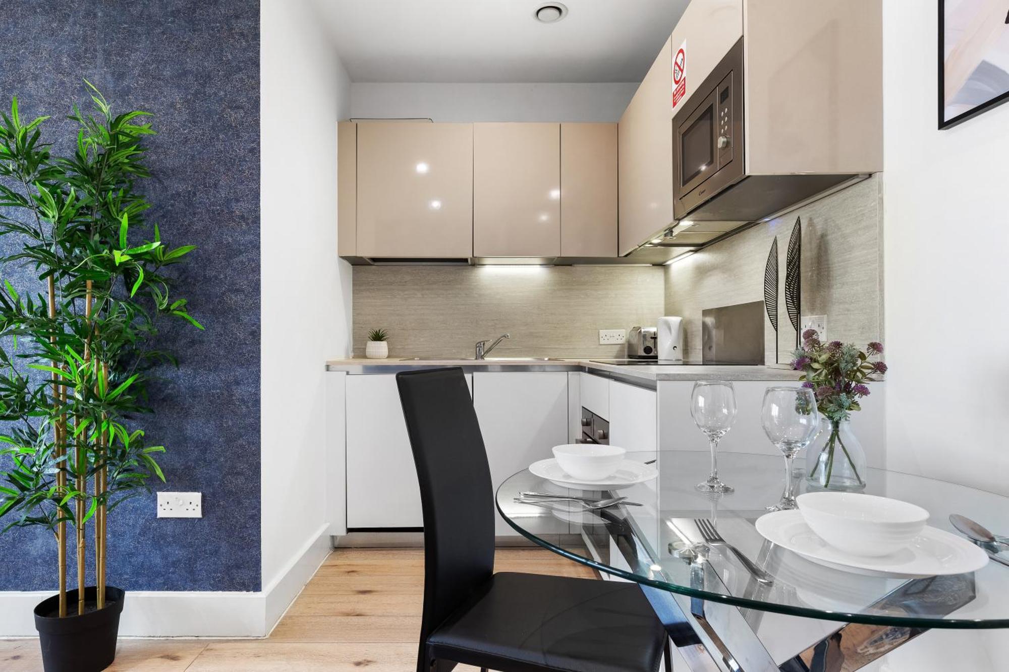 Modern One Bedroom Flat - Sleeps 5 -Near Heathrow - London Ub3 Exterior foto